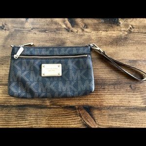 Michael Kors Wristlet